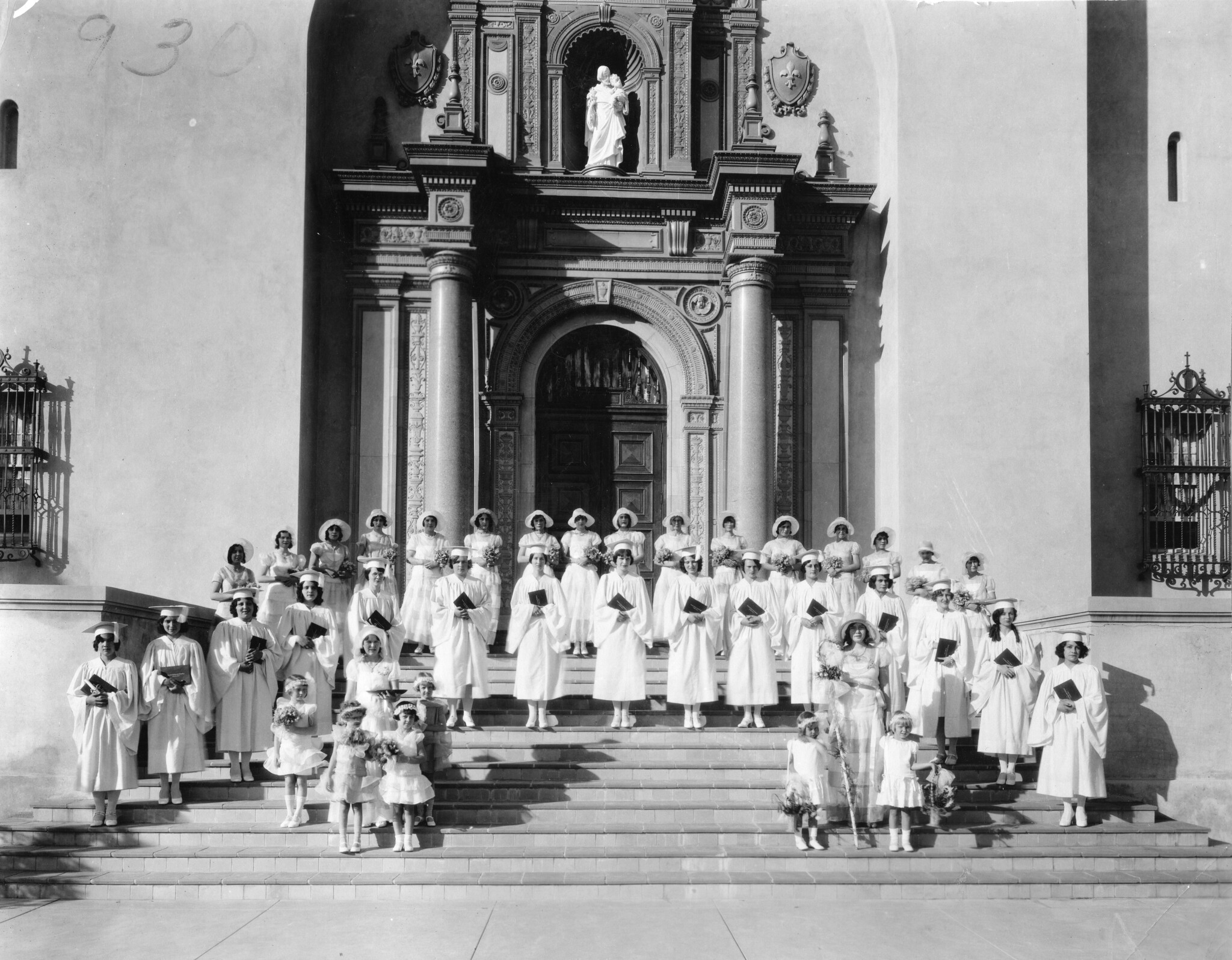 Graduation class, Loretto Academy, El Paso, Texas 1930 DIGIE