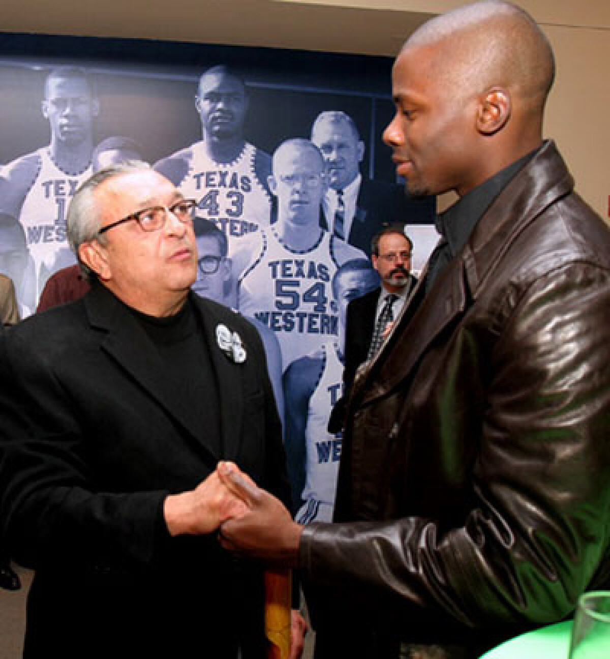 Hire El Paso First Wall Hire El Paso First Wall