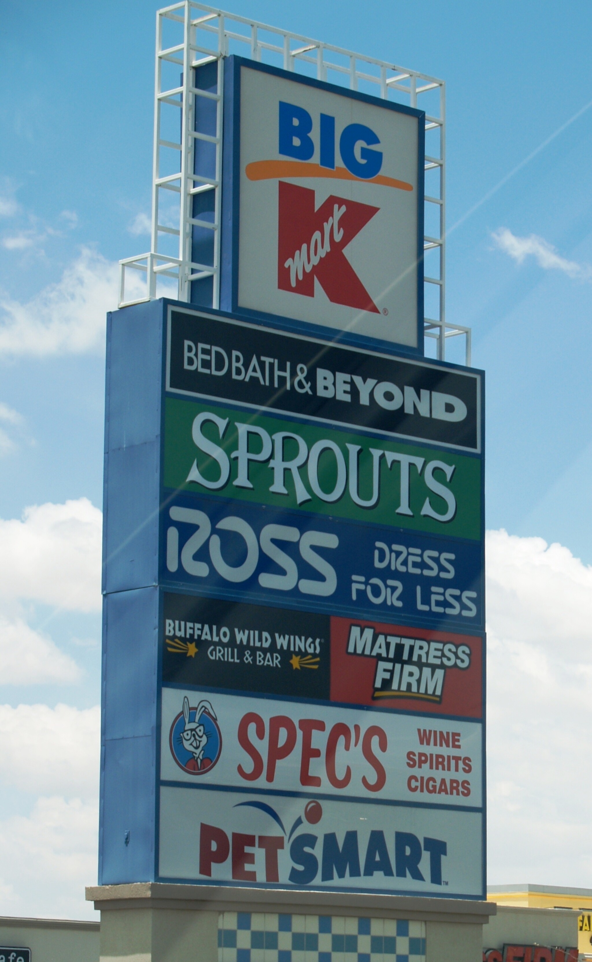 Shopping Plaza Sign in Sunland Park, West El Paso - DIGIE