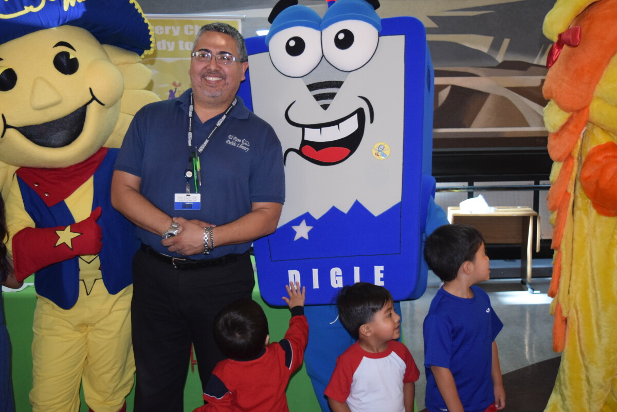 Mascot Party El Paso Public Libary