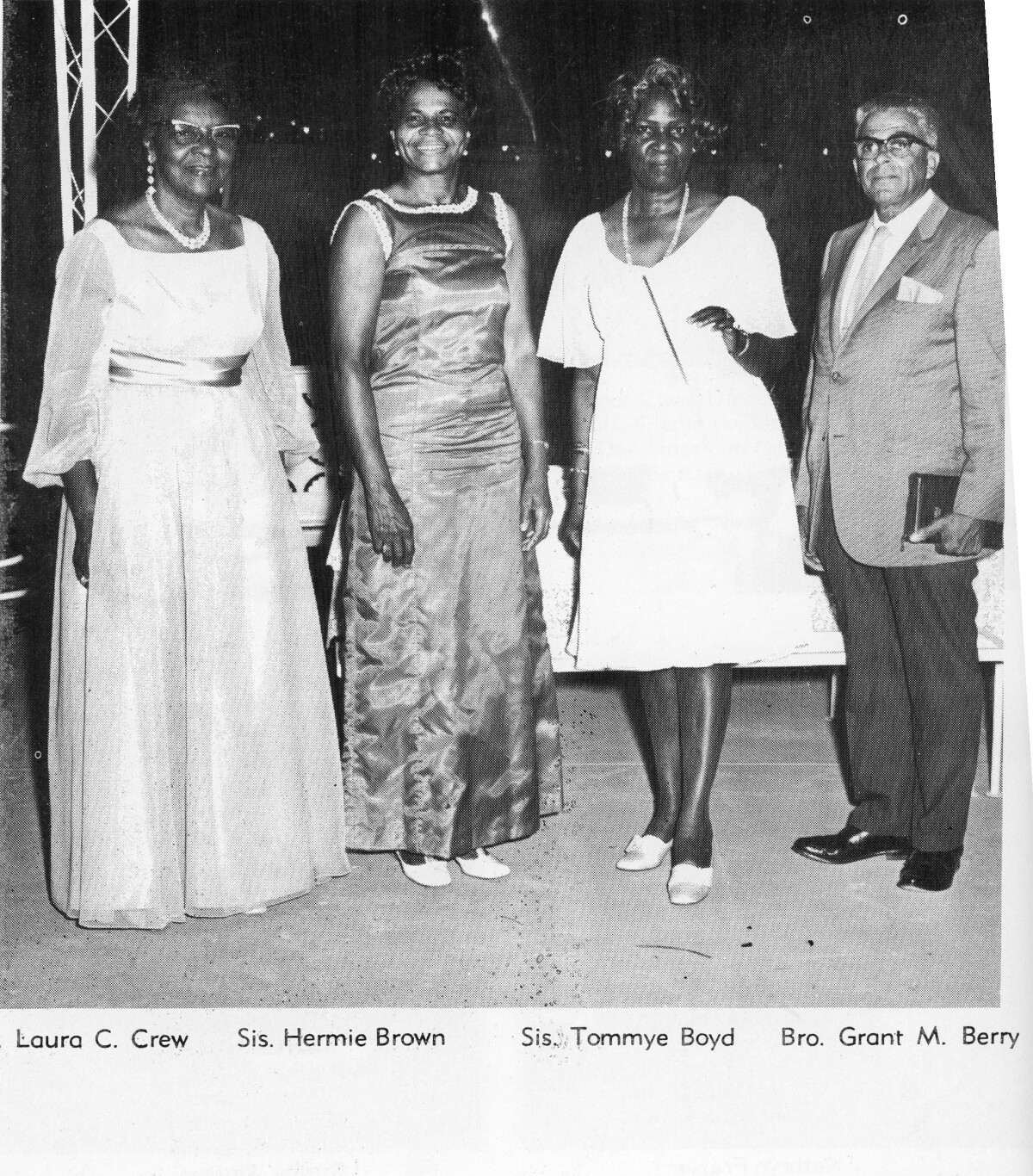 143 - Estine Davis Photo Collection